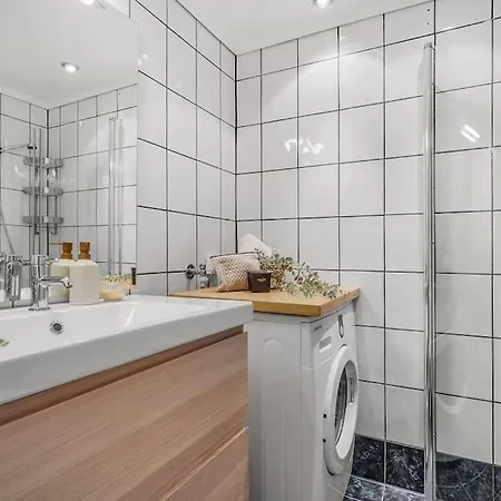 Lägenhet With Private Balcony And Flexible Check In *